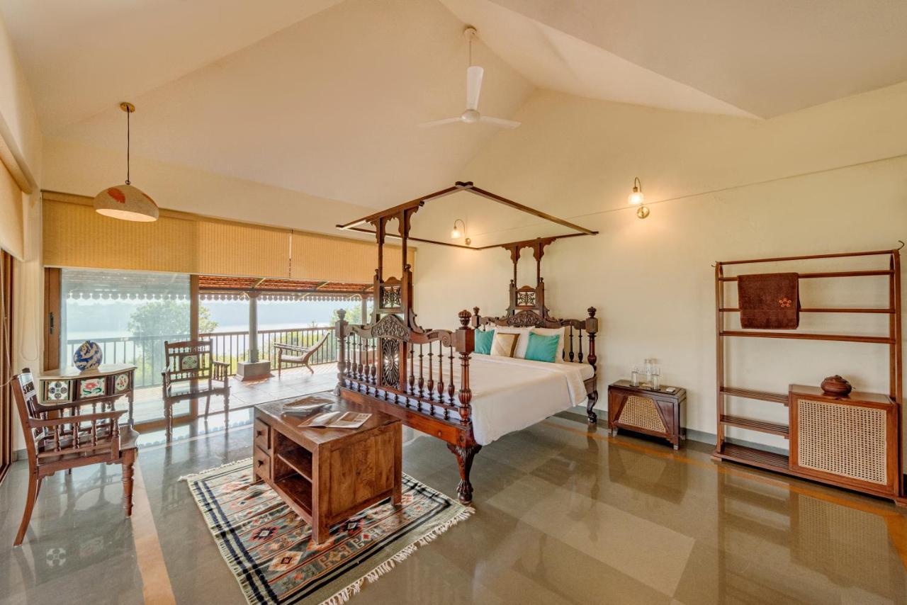 Saffronstays Anantham, Kamshet - Pet-Friendly Lakefront Villa With A Huge Verandah Nethersole Dam Exterior foto