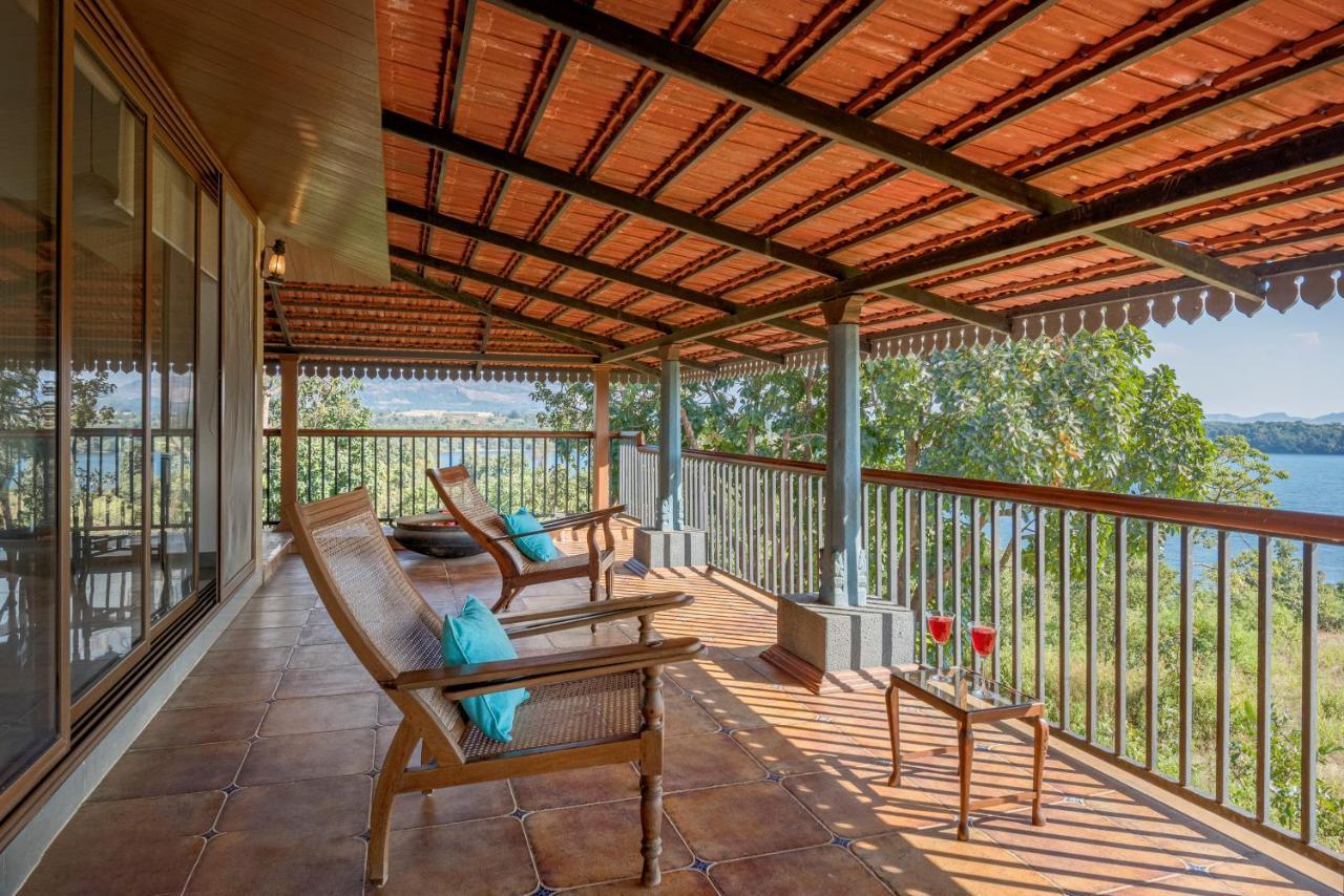 Saffronstays Anantham, Kamshet - Pet-Friendly Lakefront Villa With A Huge Verandah Nethersole Dam Exterior foto
